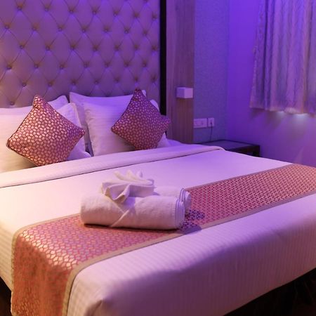 Npg Hotel Bangalore Just 10 Mins Drive From The Kempegowda International Airport Eksteriør bilde