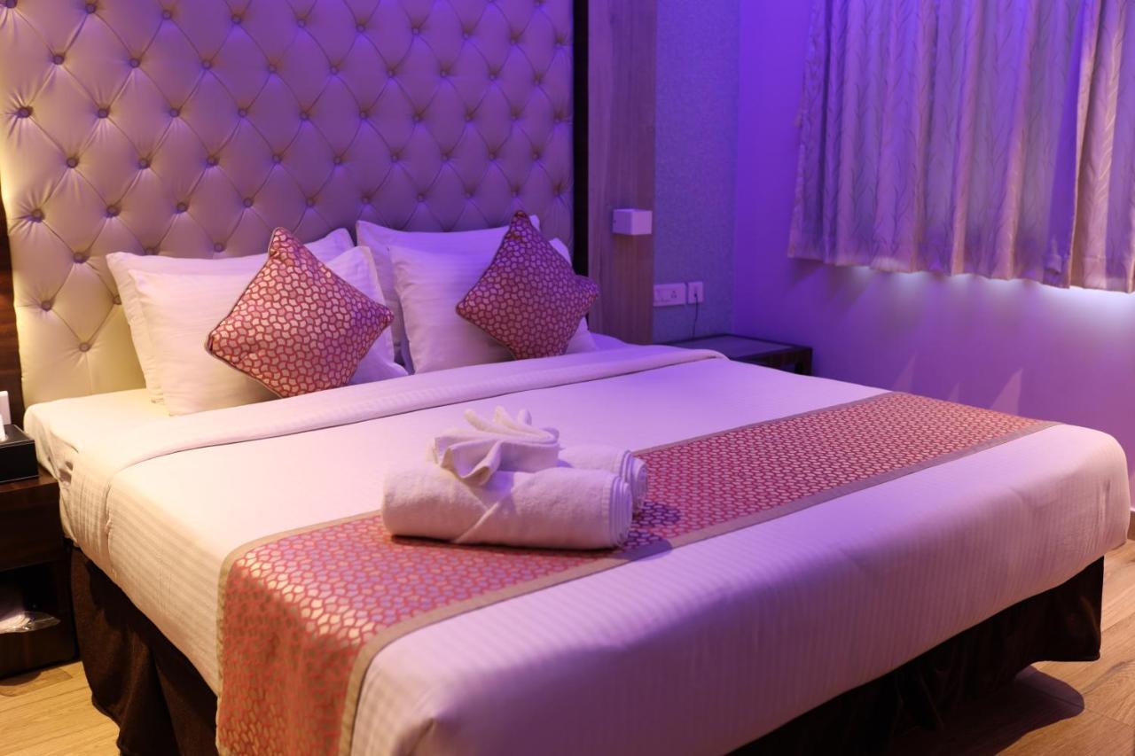 Npg Hotel Bangalore Just 10 Mins Drive From The Kempegowda International Airport Eksteriør bilde