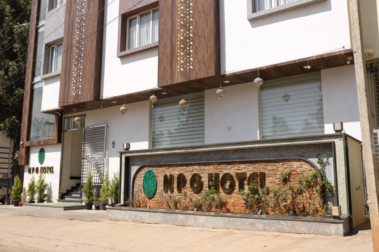 Npg Hotel Bangalore Just 10 Mins Drive From The Kempegowda International Airport Eksteriør bilde
