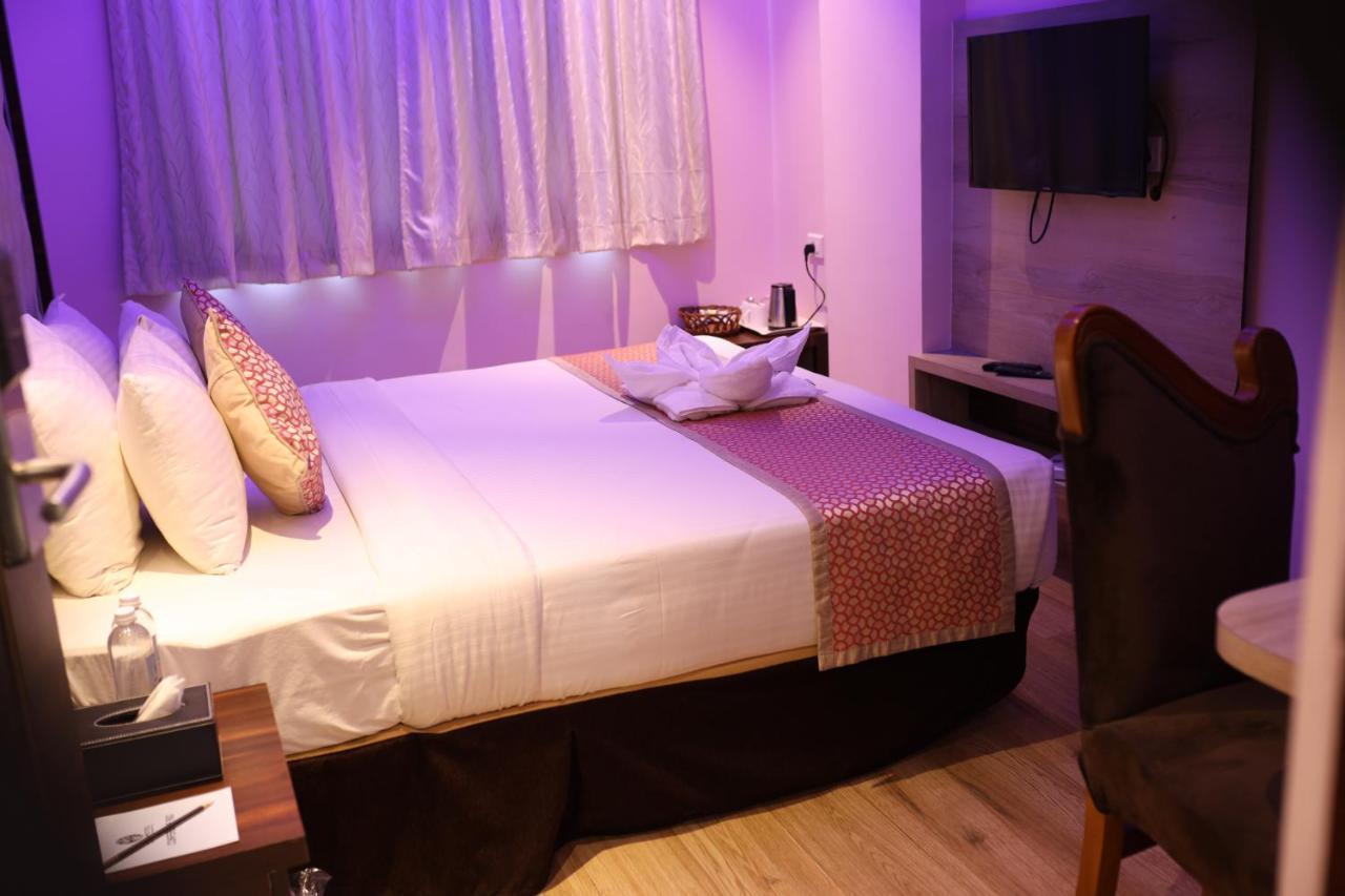 Npg Hotel Bangalore Just 10 Mins Drive From The Kempegowda International Airport Eksteriør bilde